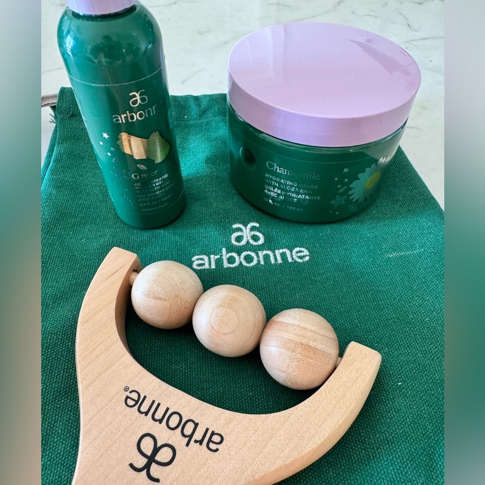 Arbonne Shower Gel Set